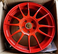 Mak XLR                               R17x7,0/5*114.3 ET45 D76 Красный